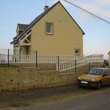 Gite Argouges Villa Exterior foto