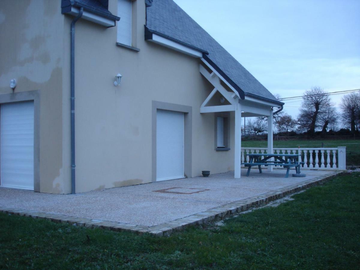 Gite Argouges Villa Exterior foto